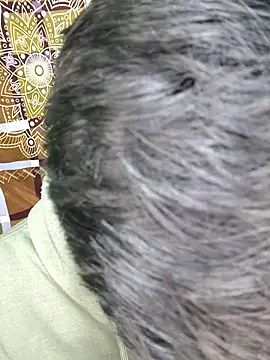 Aditya_sanjna webkamerás műsora