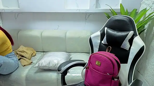 Show de emily__tp na webcam