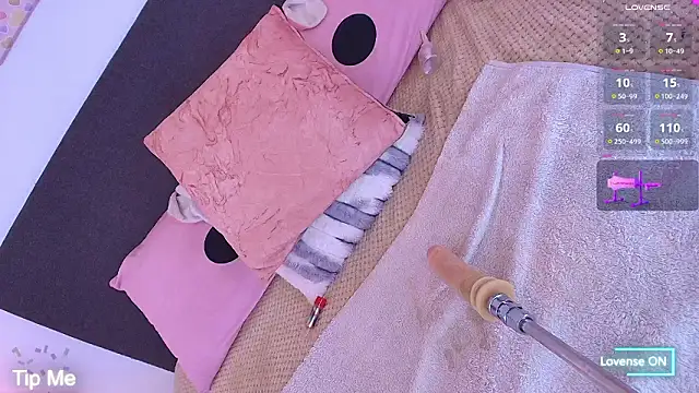 Foxy_Megan Chat XXX in diretta