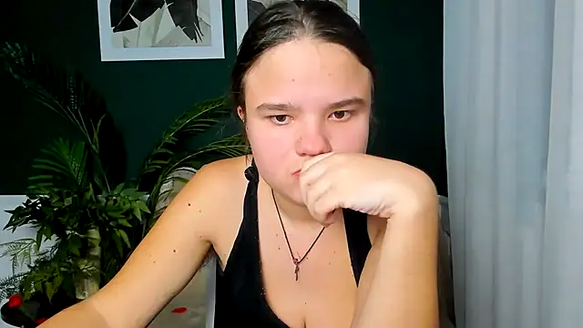 AdeleCruz Live XXX-Chat