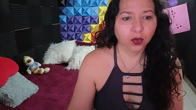 katifoxx Pertunjukan Webcam