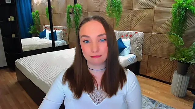 TrueReincarnation Adlı Modelin Canlı XXX Sohbeti