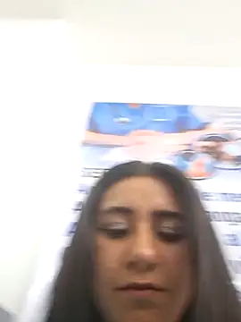 Chat XXX ao vivo de CAROLINE__07