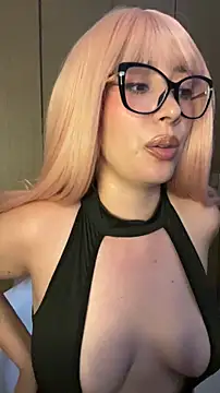 EmmaInPink 现场XXX聊天