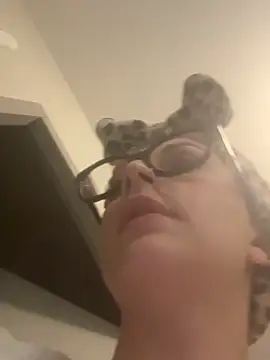 Lolasecret_ – Naživo XXX chat