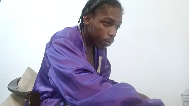 Larry-n-clouds 网络视讯表演