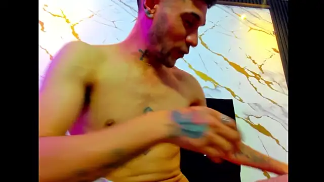 Stormandloganxxx's Live XXX Chat