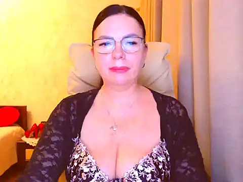Monica-1203 webcam show