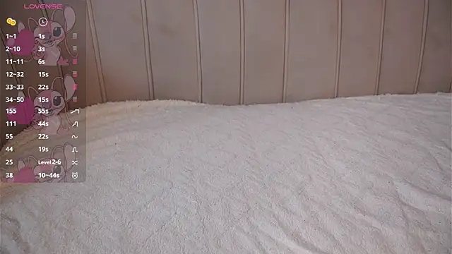 XXX chat uživo modela KarmenRasey