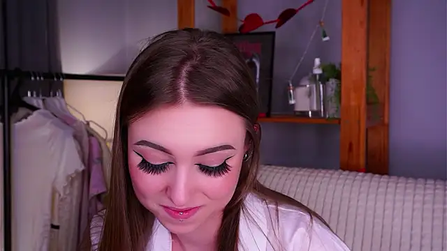 LorileeRuetz Chat XXX in diretta