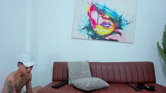 Chat +18 de Crazydestruction_hard ao vivo