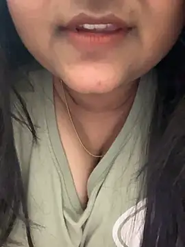 Chat XXX en directo de radhikkaa