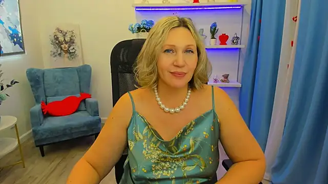 دردشة NinaStarle الجنسية المباشرة