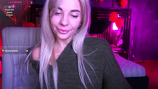 دردشة BellaRayyy الجنسية المباشرة