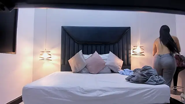 EmilyKartters élő XXX-chatje