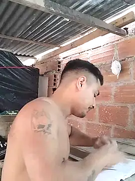 hoteder: онлайн-секс-чат