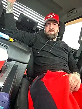 Beardedtattoodn Live XXX chat