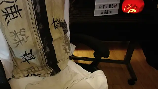 angecornuXO: вебкам-шоу