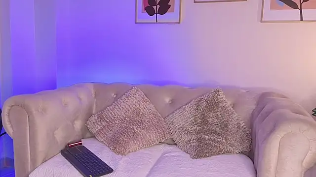 DahianaWalcott 라이브 XXX 채팅