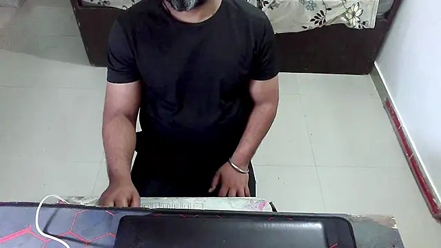 rentarob élő XXX-chatje