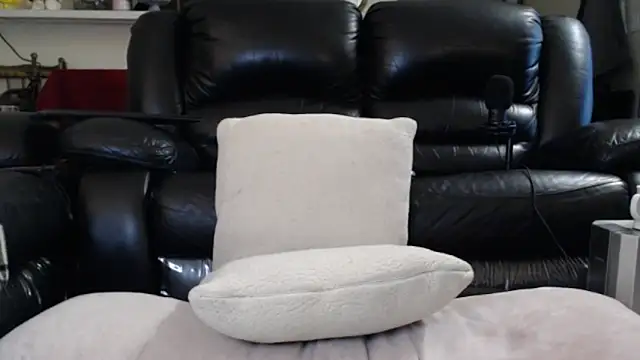 Juicy_Julie469 Show Webcam