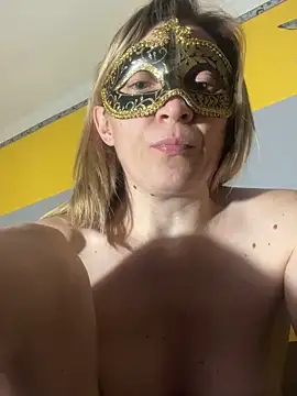 SexyMamiVee 现场XXX聊天