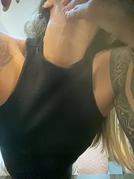 Chatroom XXX en direct de sabrinaneves