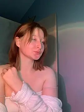 Chatroom XXX en direct de MargoPinky1