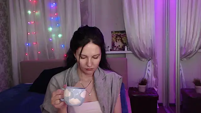 Zlata888 Live XXX Chat