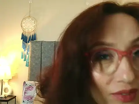 IberianMoonMK: онлайн-секс-чат