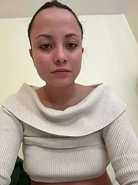 Megan_Rodrigo 现场XXX聊天