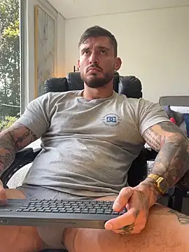 DimitriSullivan_ – Naživo XXX chat