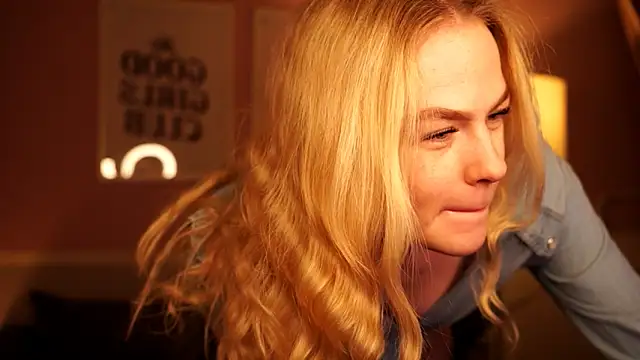 secretdesireee – Live XXX-chat