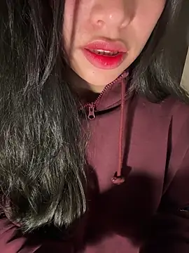 QuynhAnh_2k1 网络视讯表演