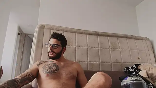 thomas_gun Chat XXX in diretta