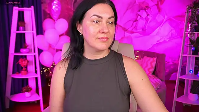 VelvetLuck লাইভ XXX চ্যাট