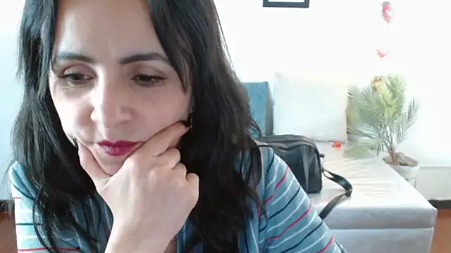 دردشة Juliana__lx الجنسية المباشرة