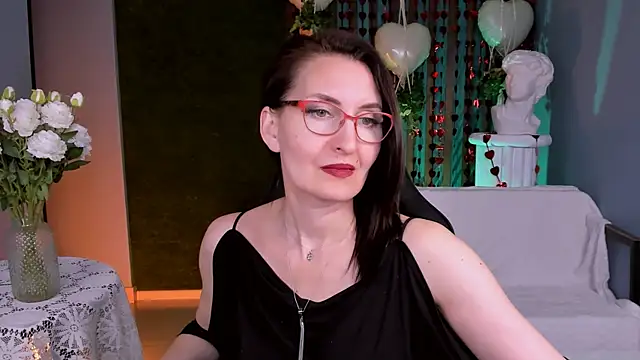 Chat +18 de UnaTerra ao vivo