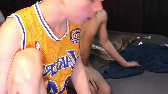 hotfreshdior webkamerás műsora