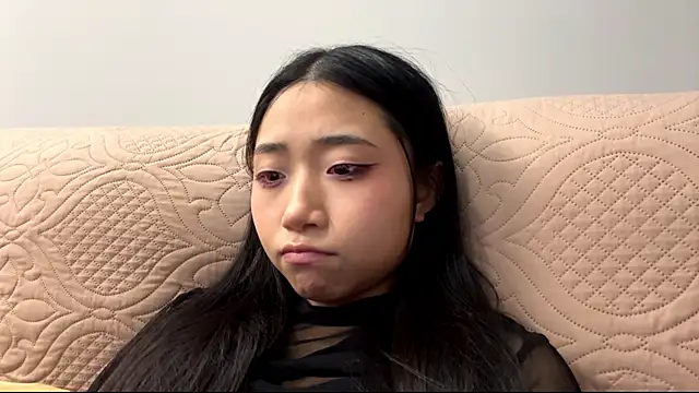 SweetMiaXO Show Webcam