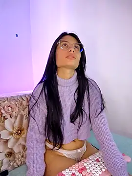 Chat XXX ao vivo de NayeCloud