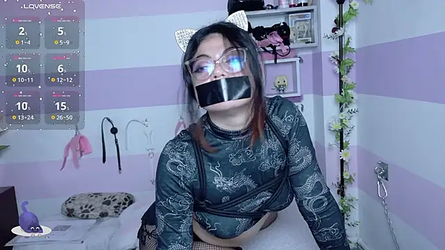 Chat +18 de Catwhite_ ao vivo