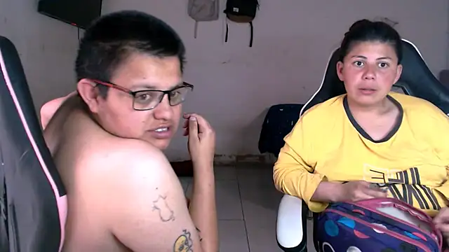 tatsumi_nao – Naživo XXX chat