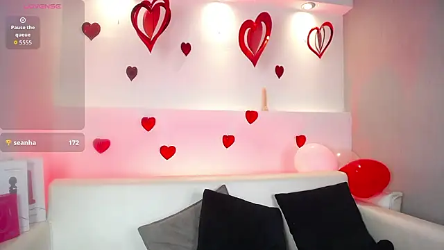 Harmony_Hills Live XXX-Chat