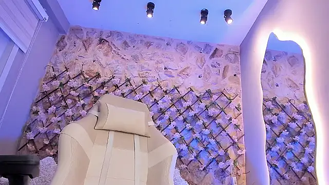 XXX chat uživo modela VenusBlazer