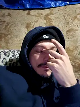 Pokazy przed kamerką – MrDickLongturn