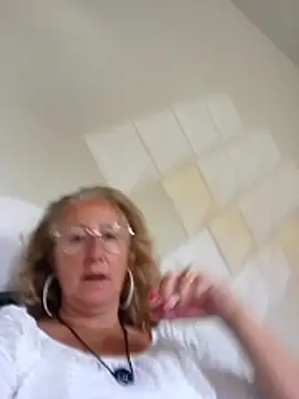 MILEIDE980 – Live XXX-chat