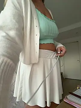 Chatroom XXX en direct de streetdoll