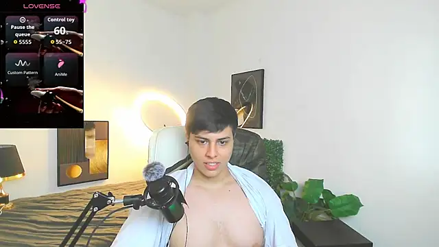 Thom_Ohtani 网络视讯表演