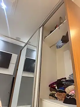 Rafaellaz: онлайн-секс-чат